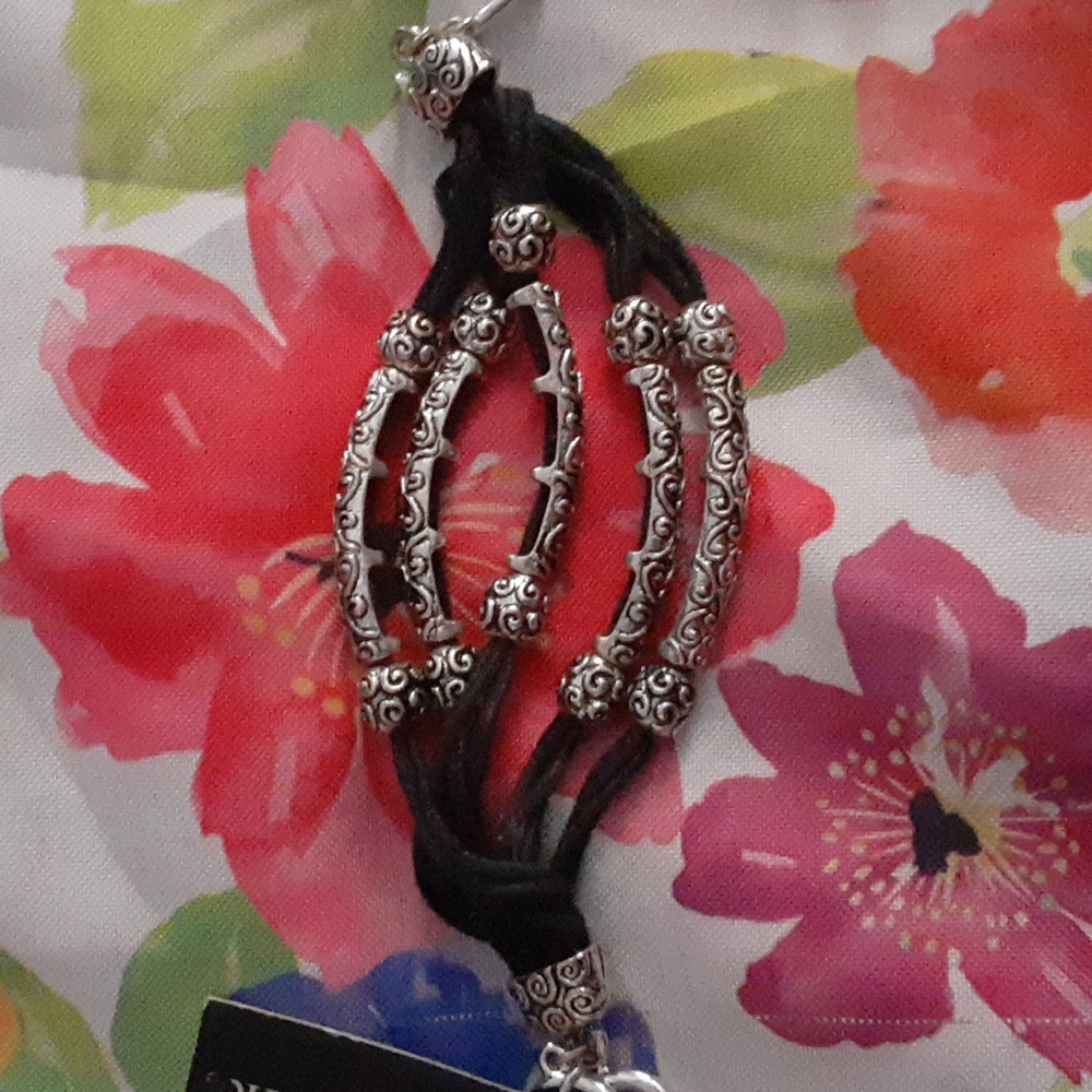 🖤Scroll and Vine Bracelet